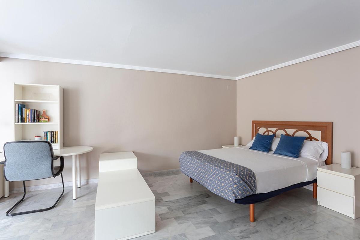 Francos 3 Sevilla Urban Apartment מראה חיצוני תמונה